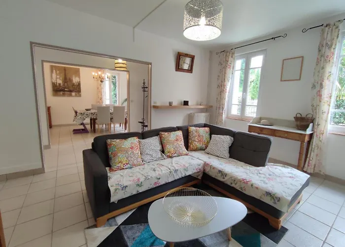 Holiday home Gite Gites De France - Gite Du Dun Fontaine-le-Dun